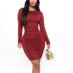 Red / Burgundy Ruched bodycon dress